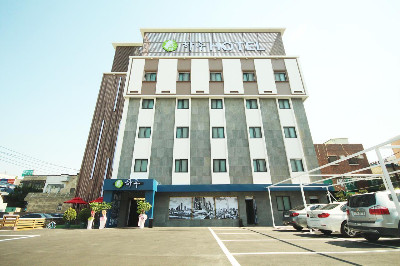 Haru Hotel Gimhae Exteriör bild